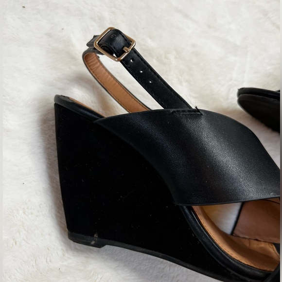 Faux Leather and Suede Wedge Sandals - Picture 3 of 3